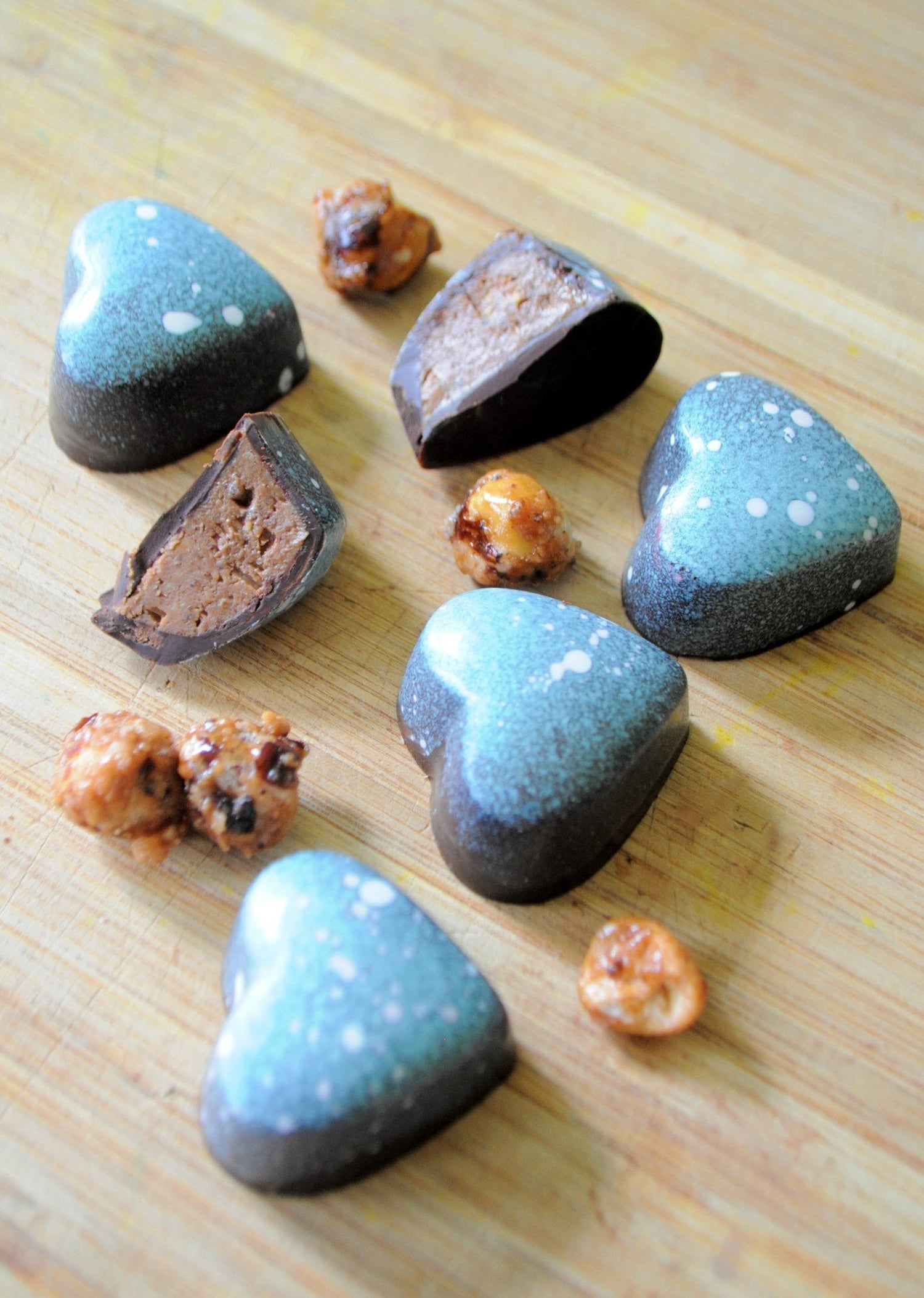 Box of 9 Hazelnut & Praline Chocolate - Zam Artisan Chocolates