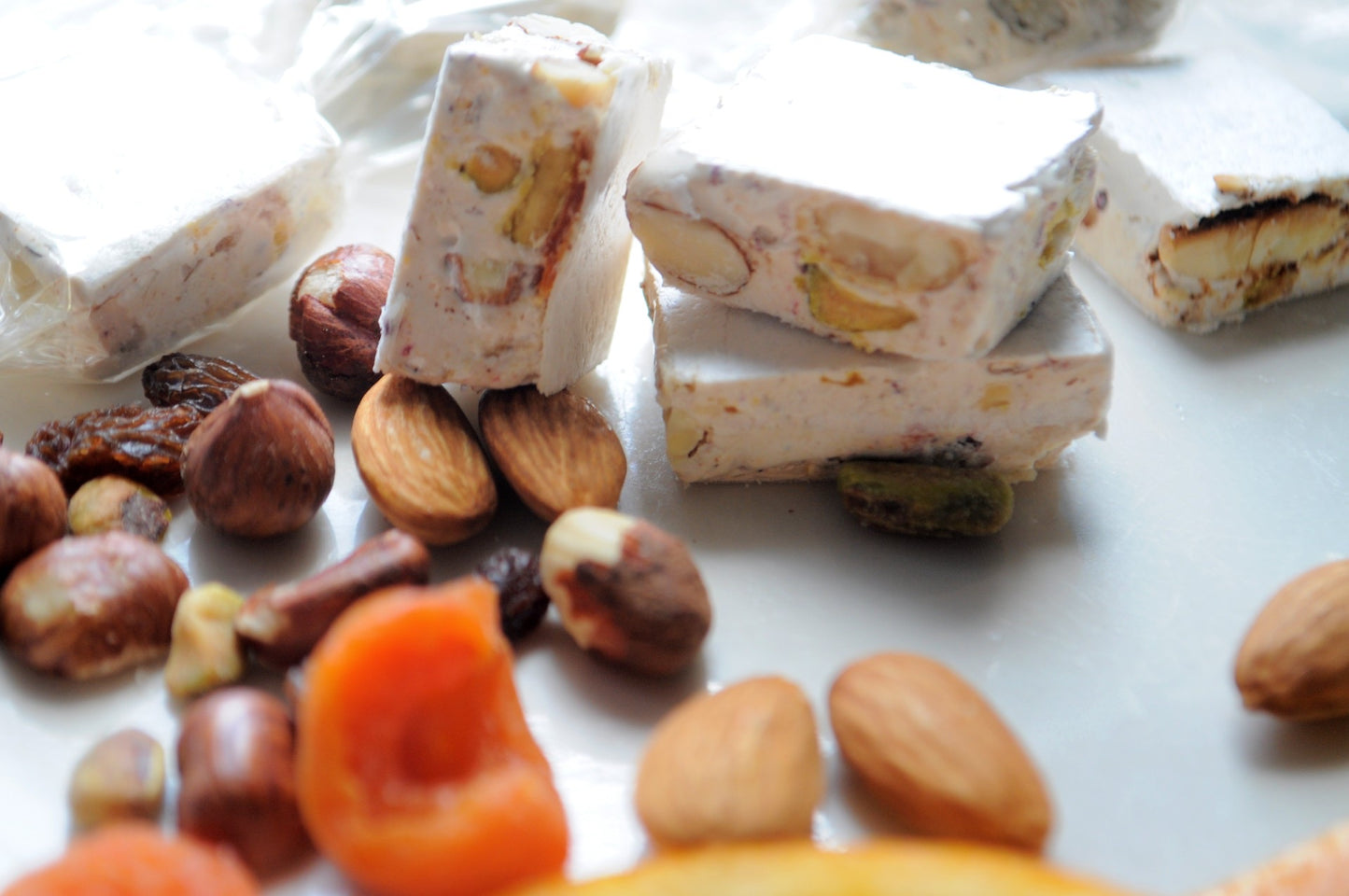 White Honey Almond - Zam Artisan Chocolates